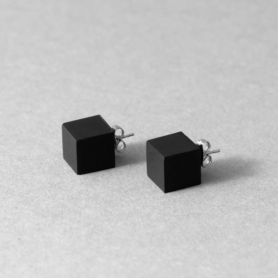 Pendientes Cube