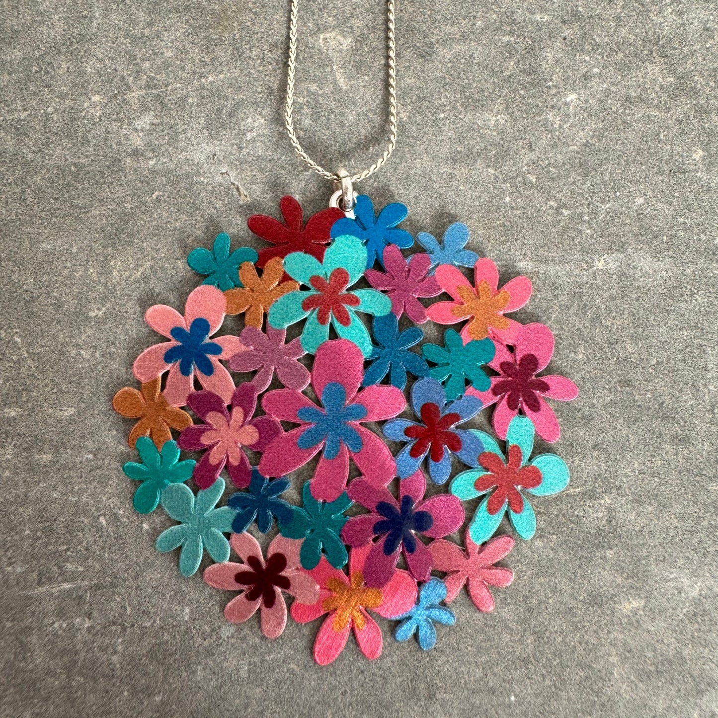 COLGANTE BOUQUET TURQUESA CORTO